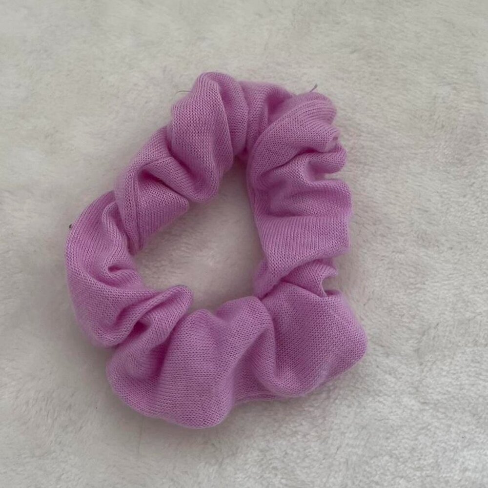 Hair tie / scrunchie